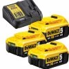 DeWalt Accessoires Lot De Batterie DCB115P3-QW Pack 3 Batteries XR 18V 5Ah Li-Ion + Chargeur