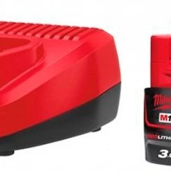 Milwaukee Accessoires Lot De Batterie M12 NRG-302 M12™ NRG Pack - 2 X Batterie 12V 3.0Ah + Chargeur C12C 4933451902