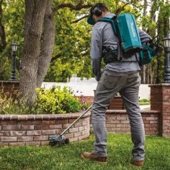 Makita Accessoires Lot De Batterie PDC01 Support Dorsal Pour Batterie 18V -Chargeur Soldes pdc01 support dorsal pour batterie 18v 3